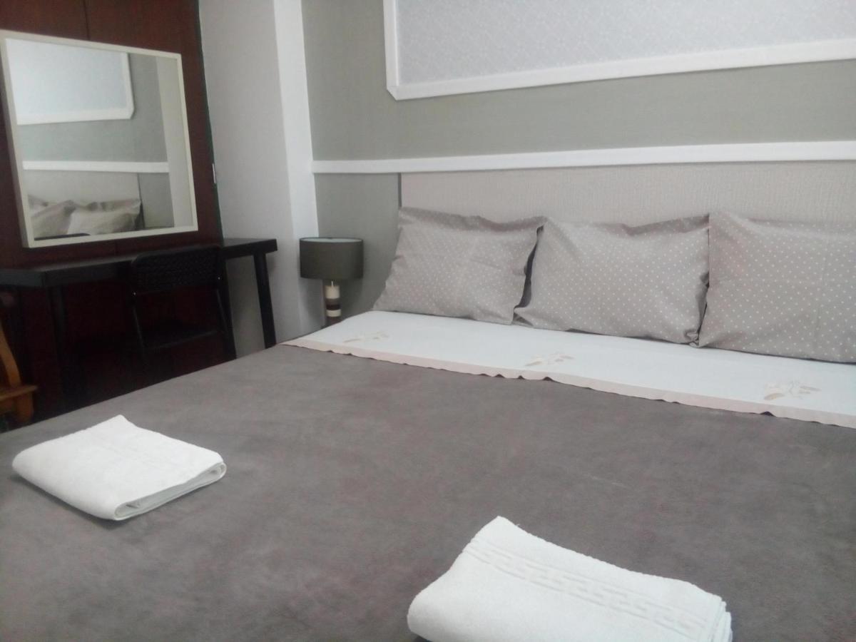 Guest House In Sintra Queluz Bagian luar foto